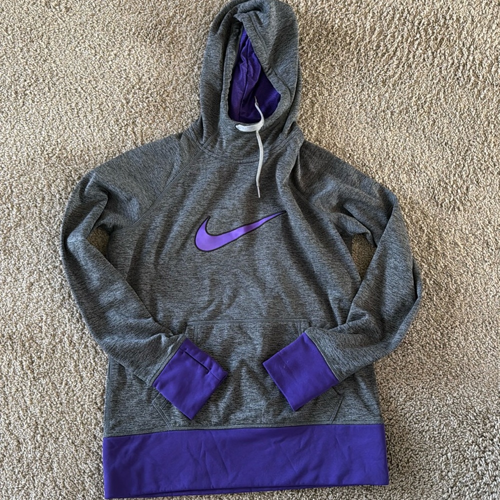 Nike hoodie